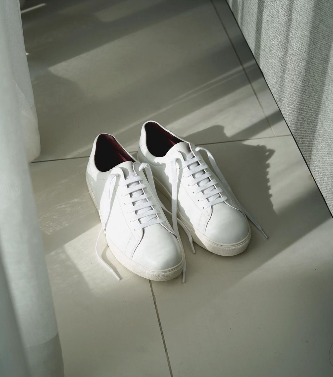 Jose Classic White Sneakers