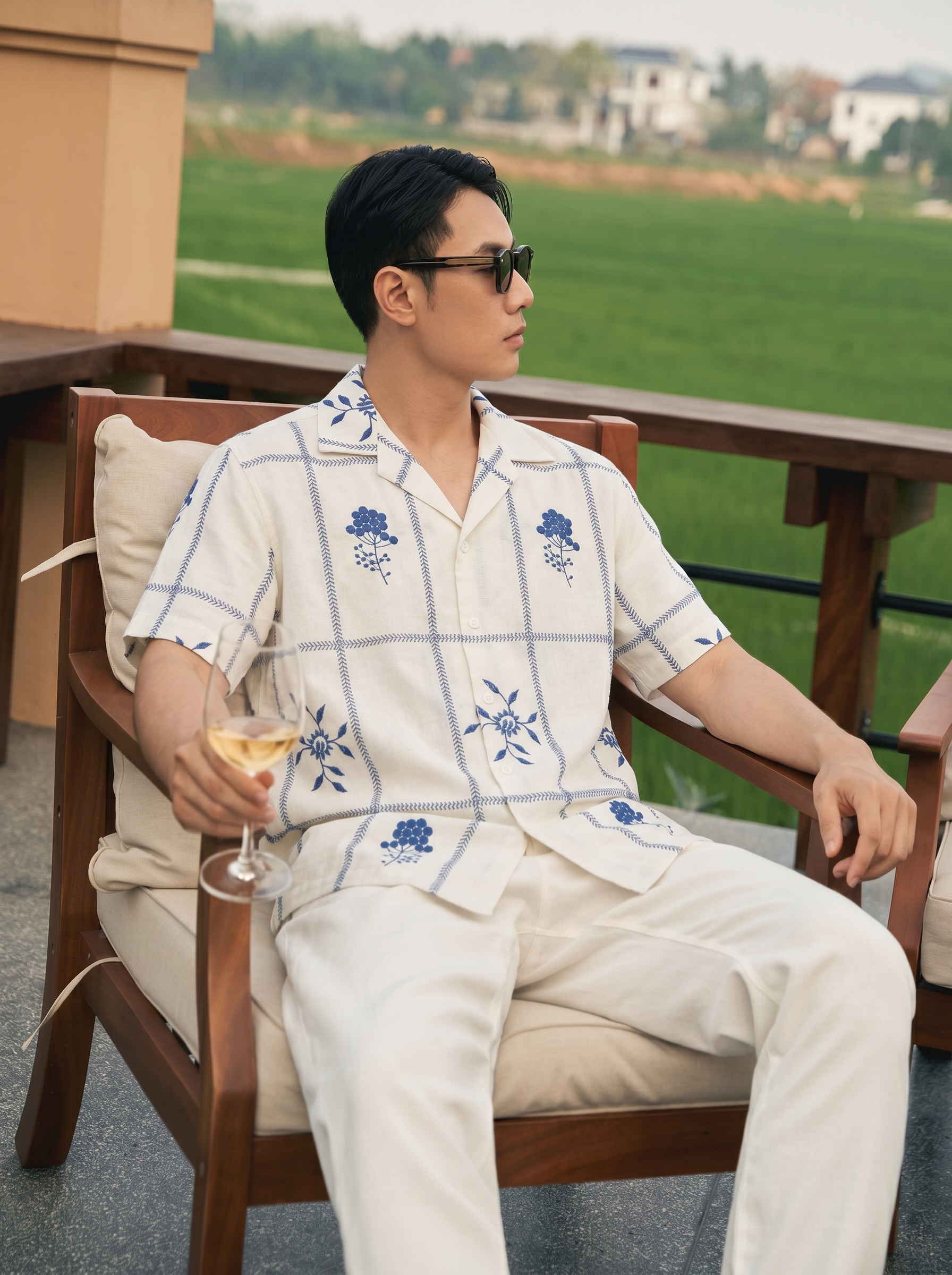 Isla Embroidered Linen Polo