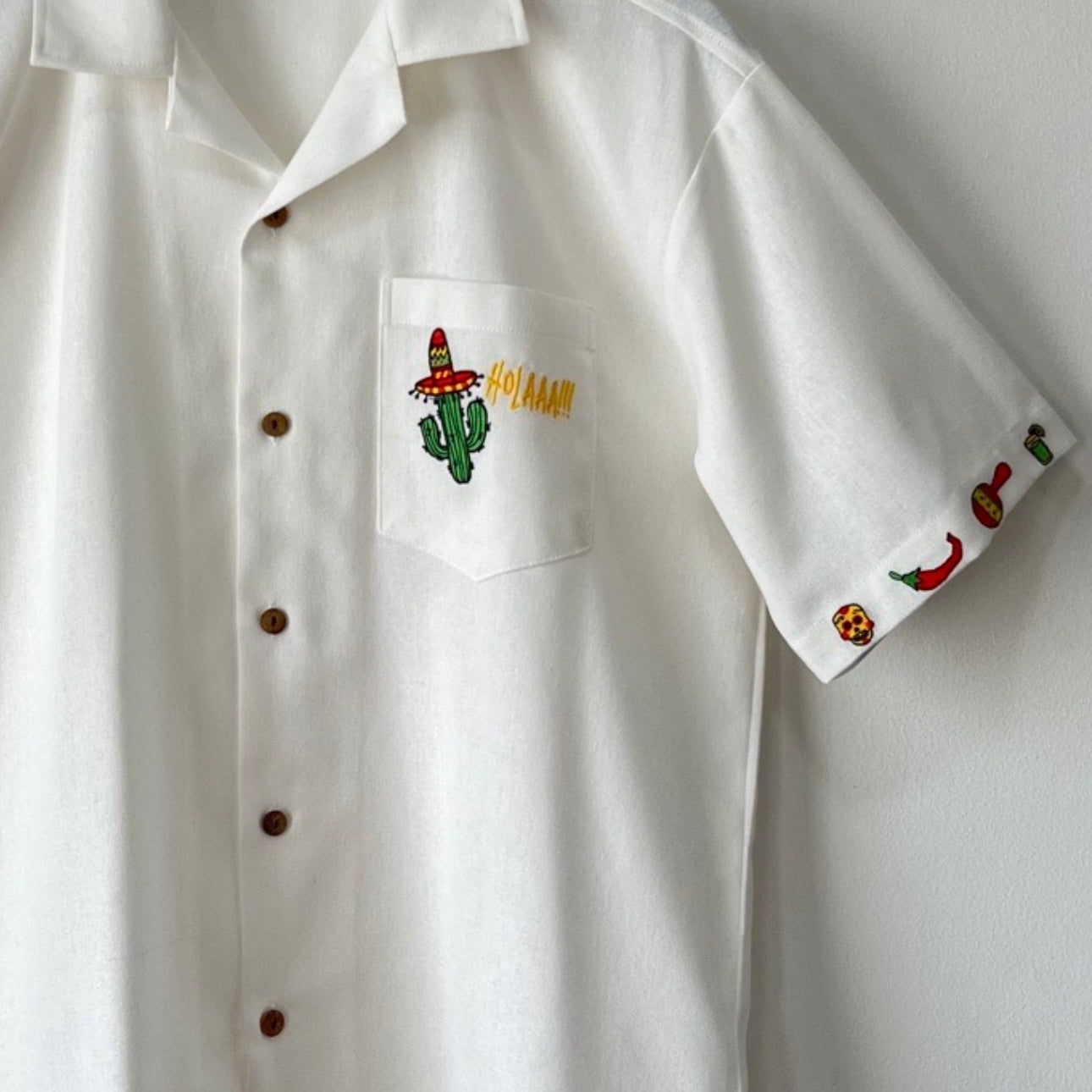 Holaaa!!! Embroidered Japanese Linen Polo